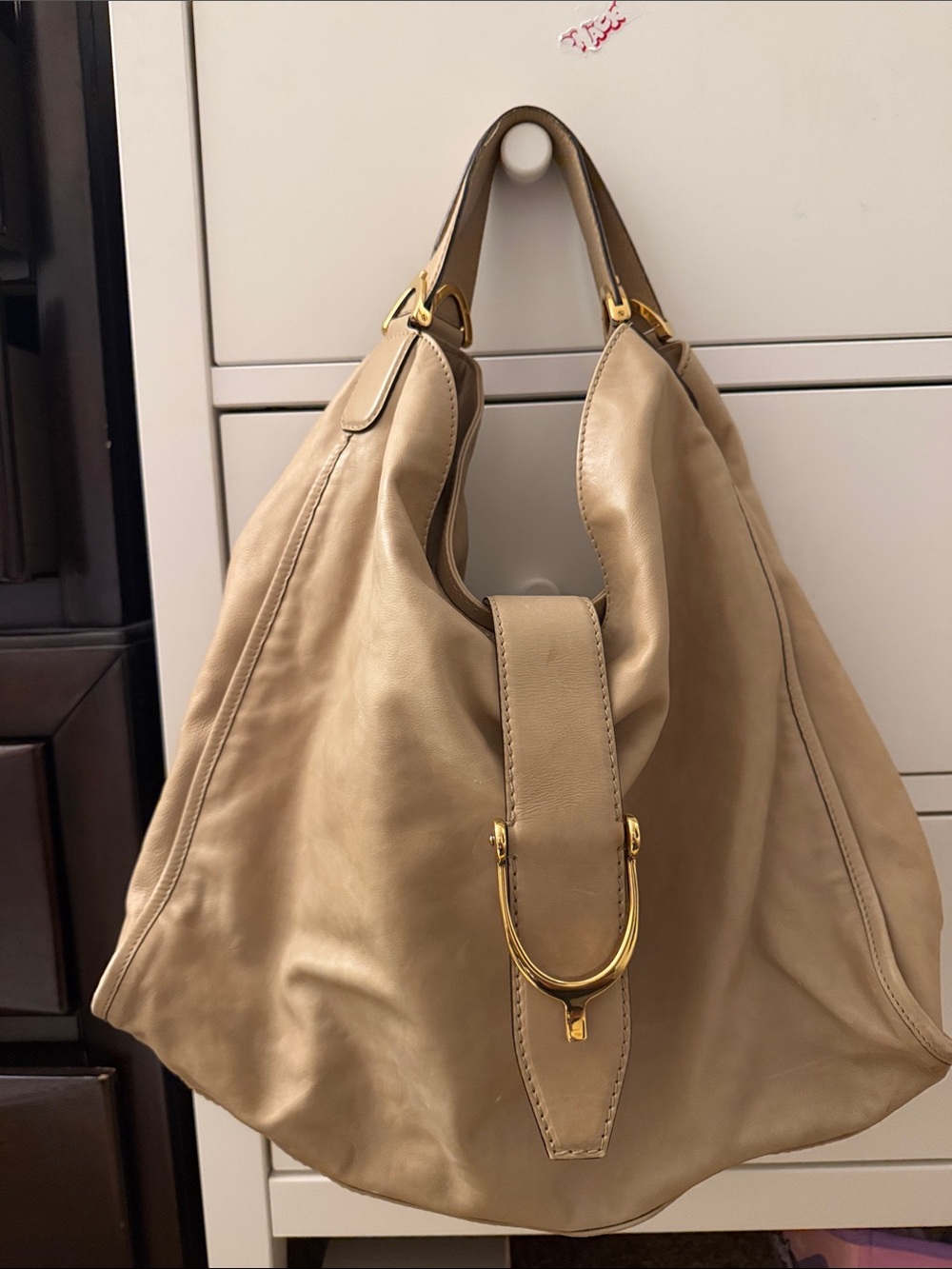 Gucci Beige Leather Shoulder Hobo with Gold Hardware